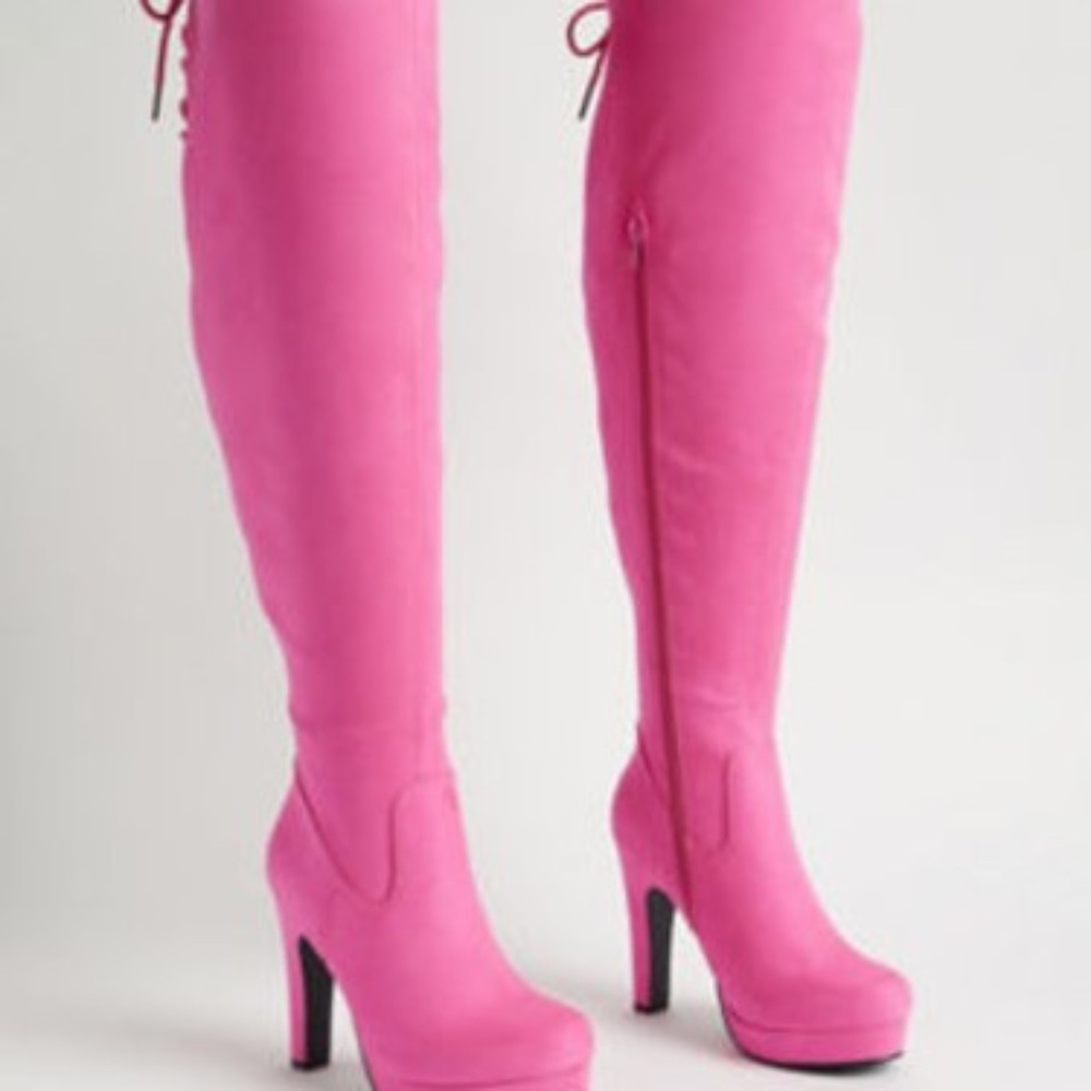 Over The Knee Stretch Platform Boot (WW)